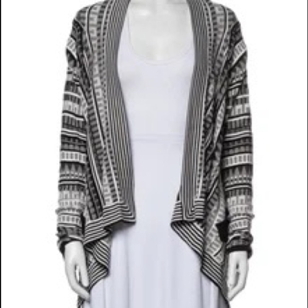 Karen Millen black and white cropped waterfall open cardigan sz 2